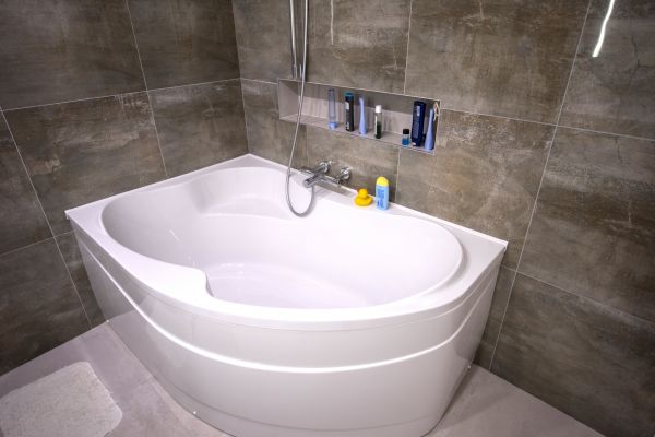 Large Bathtub Installation in Pueblo