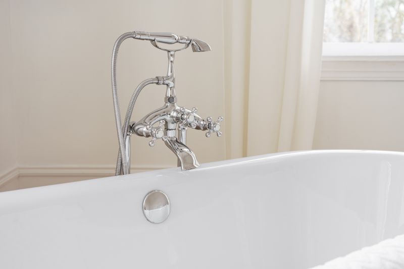 Double-ended Bathtub